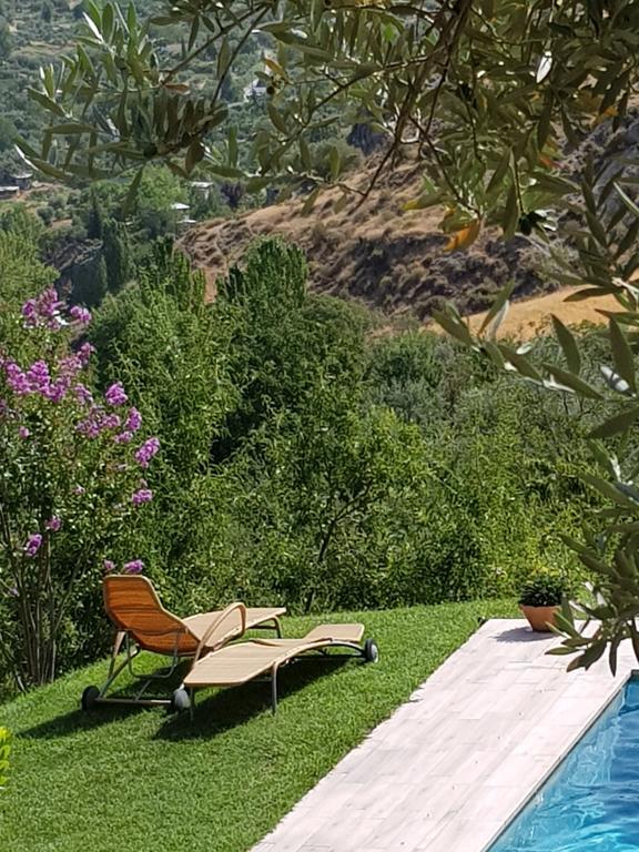 La Almunia Del Valle Monachil Exterior photo